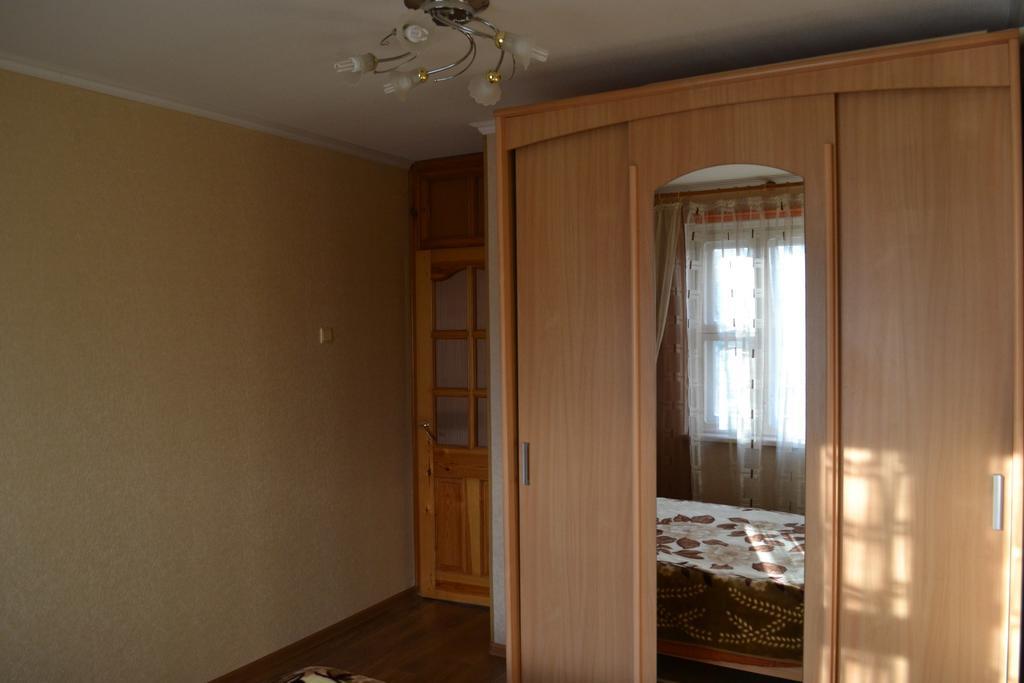 Apartment On Marinenko Polatsk Room photo